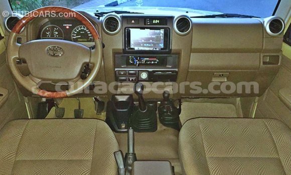 Buy Import Toyota Land Cruiser Beige Car in Import - Dubai in Curacao Buy Import Toyota Land Cruiser Beige Car in Import - Dubai in Curacao