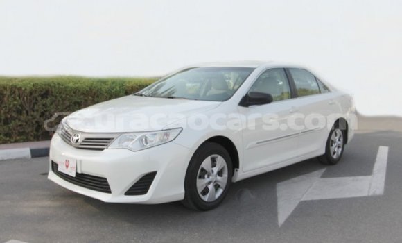 Buy Import Toyota Camry White Car in Import - Dubai in Curacao Buy Import Toyota Camry White Car in Import - Dubai in Curacao