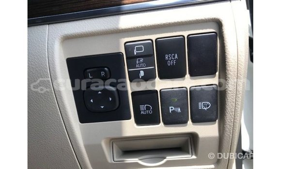 Buy Import Toyota Land Cruiser White Car in Import - Dubai in Curacao Buy Import Toyota Land Cruiser White Car in Import - Dubai in Curacao
