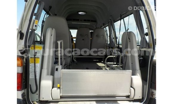 Buy Import Toyota Hiace White Car in Import - Dubai in Curacao Buy Import Toyota Hiace White Car in Import - Dubai in Curacao