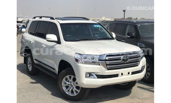 Buy Import Toyota Land Cruiser White Car in Import - Dubai in Curacao Buy Import Toyota Land Cruiser White Car in Import - Dubai in Curacao