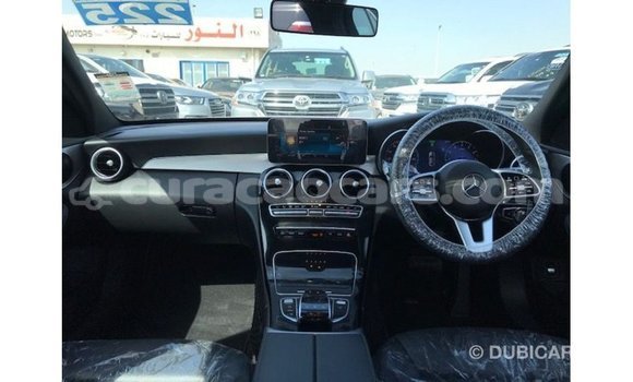 Buy Import Mercedes-Benz 200 Other Car in Import - Dubai in Curacao Buy Import Mercedes-Benz 200 Other Car in Import - Dubai in Curacao