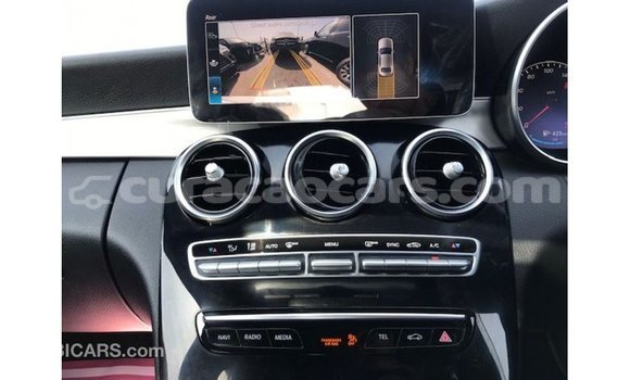 Buy Import Mercedes-Benz 200 Other Car in Import - Dubai in Curacao Buy Import Mercedes-Benz 200 Other Car in Import - Dubai in Curacao