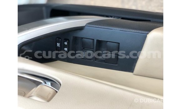 Buy Import Toyota Corolla White Car in Import - Dubai in Curacao Buy Import Toyota Corolla White Car in Import - Dubai in Curacao