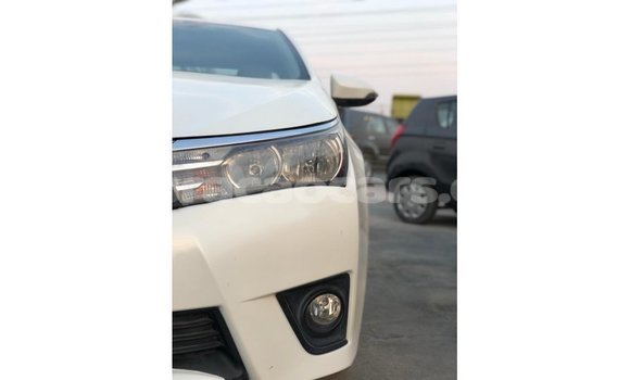 Buy Import Toyota Corolla White Car in Import - Dubai in Curacao Buy Import Toyota Corolla White Car in Import - Dubai in Curacao