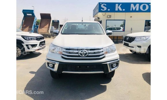 Buy Import Toyota Hilux White Car in Import - Dubai in Curacao Buy Import Toyota Hilux White Car in Import - Dubai in Curacao