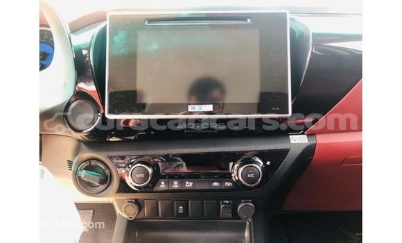 Buy Import Toyota Hilux White Car in Import - Dubai in Curacao Buy Import Toyota Hilux White Car in Import - Dubai in Curacao