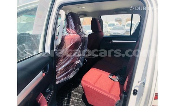 Buy Import Toyota Hilux White Car in Import - Dubai in Curacao Buy Import Toyota Hilux White Car in Import - Dubai in Curacao