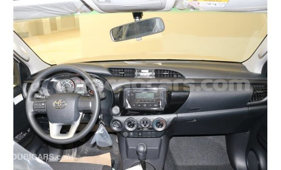 Buy Import Toyota Hilux White Car in Import - Dubai in Curacao Buy Import Toyota Hilux White Car in Import - Dubai in Curacao
