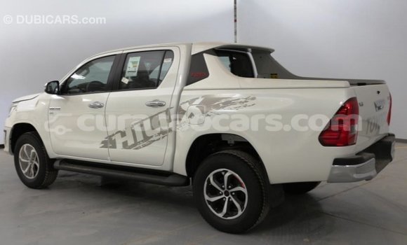 Buy Import Toyota Hilux White Car in Import - Dubai in Curacao Buy Import Toyota Hilux White Car in Import - Dubai in Curacao