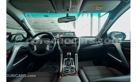 Buy Import Mitsubishi Montero Black Car in Import - Dubai in Curacao Buy Import Mitsubishi Montero Black Car in Import - Dubai in Curacao