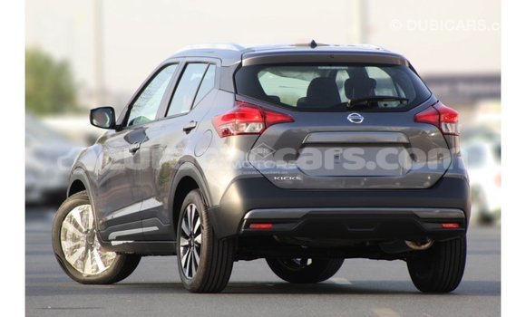 Buy Import Nissan Evalia Other Truck in Import - Dubai in Curacao Buy Import Nissan Evalia Other Truck in Import - Dubai in Curacao