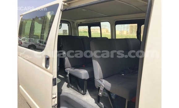 Buy Import Toyota Hiace White Car in Import - Dubai in Curacao Buy Import Toyota Hiace White Car in Import - Dubai in Curacao
