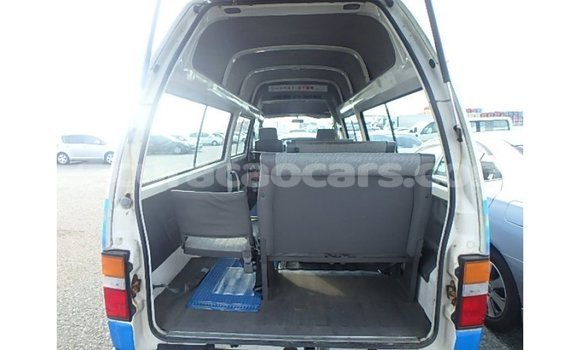 Buy Import Nissan Caravan White Car in Import - Dubai in Curacao Buy Import Nissan Caravan White Car in Import - Dubai in Curacao