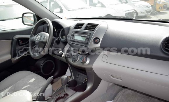 Buy Import Toyota HiAce White Truck in Import - Dubai in Curacao Buy Import Toyota HiAce White Truck in Import - Dubai in Curacao