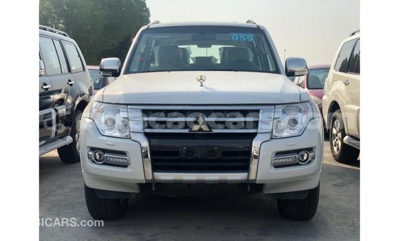 Buy Import Mitsubishi Pajero Black Car in Import - Dubai in Curacao Buy Import Mitsubishi Pajero Black Car in Import - Dubai in Curacao