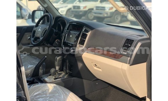 Buy Import Mitsubishi Pajero Black Car in Import - Dubai in Curacao Buy Import Mitsubishi Pajero Black Car in Import - Dubai in Curacao