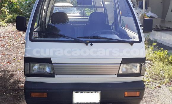 Buy Used Maruti Omni White Car in Barber in Curacao Buy Used Maruti Omni White Car in Barber in Curacao