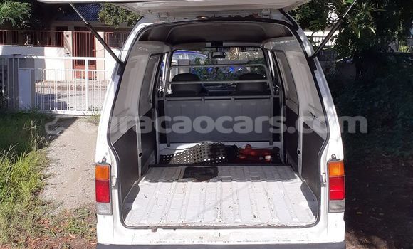 Buy Used Maruti Omni White Car in Barber in Curacao Buy Used Maruti Omni White Car in Barber in Curacao