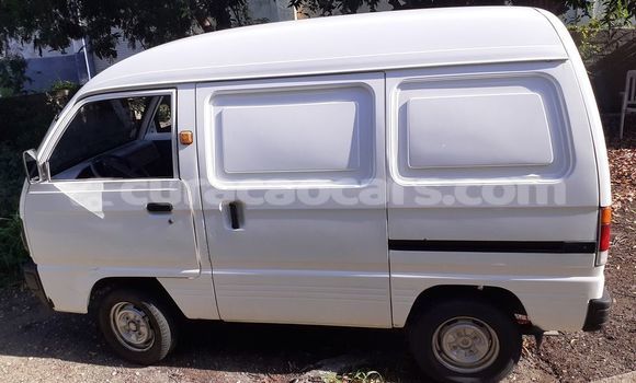 Buy Used Maruti Omni White Car in Barber in Curacao Buy Used Maruti Omni White Car in Barber in Curacao