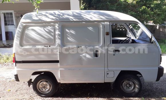 Buy Used Maruti Omni White Car in Barber in Curacao Buy Used Maruti Omni White Car in Barber in Curacao