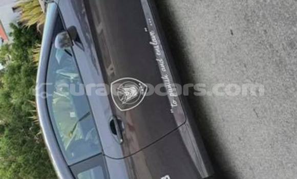 Buy Used Hyundai Coupe Brown Car in Barber in Curacao Buy Used Hyundai Coupe Brown Car in Barber in Curacao