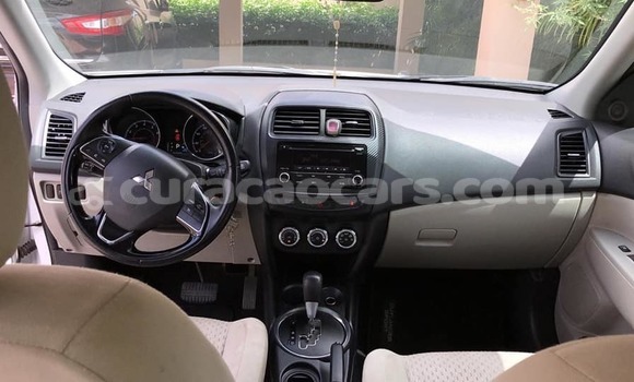 Buy Used Mitsubishi Outlander White Car in Barber in Curacao Buy Used Mitsubishi Outlander White Car in Barber in Curacao
