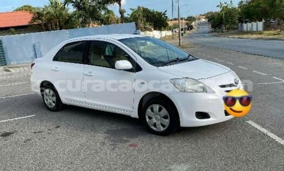 Buy Used Toyota Belta White Car in Barber in Curacao Buy Used Toyota Belta White Car in Barber in Curacao