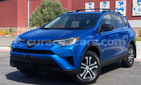Buy Used Toyota RAV4 Blue Car in Willemstad in Curacao