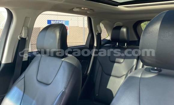 Buy Used Ford Edge White Car in Willemstad in Curacao Buy Used Ford Edge White Car in Willemstad in Curacao