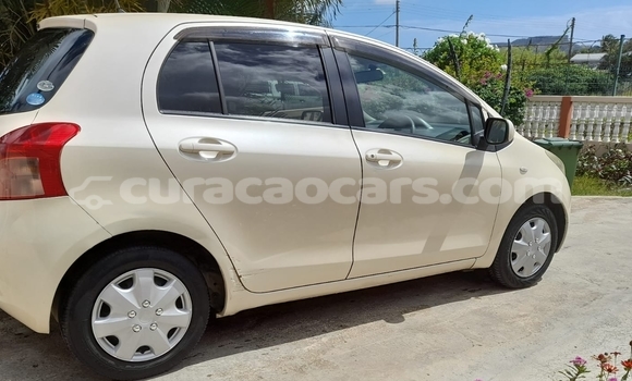 Buy Used Toyota Vitz Other Car in Willemstad in Curacao Buy Used Toyota Vitz Other Car in Willemstad in Curacao