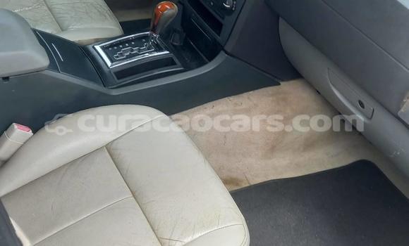 Buy Used Chrysler 300C Green Car in Willemstad in Curacao Buy Used Chrysler 300C Green Car in Willemstad in Curacao