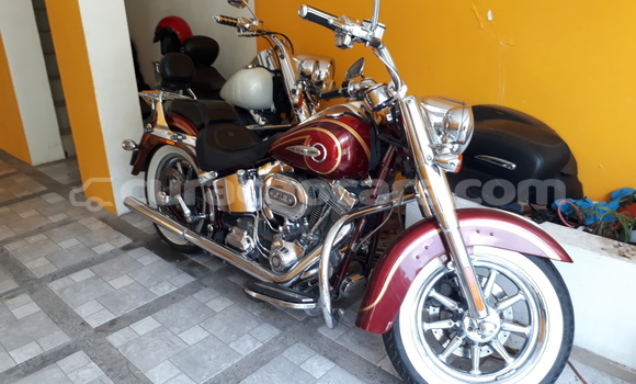 Buy Used Harley Davidson CVO Red Bike in Willemstad in Curacao Buy Used Harley Davidson CVO Red Bike in Willemstad in Curacao
