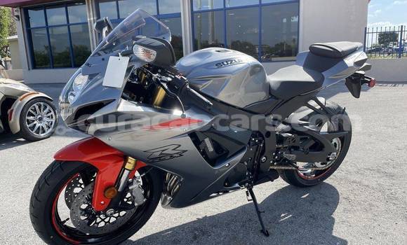 Buy New Suzuki GSX–R Other Bike in Dorp Sint Willebrordus in Curacao
