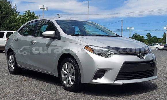 Buy Used Toyota Corolla Silver Car in Willemstad in Curacao Buy Used Toyota Corolla Silver Car in Willemstad in Curacao