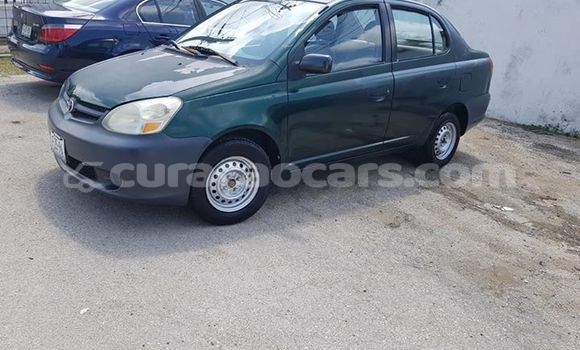 Buy Used Toyota Yaris Green Car in Willemstad in Curacao