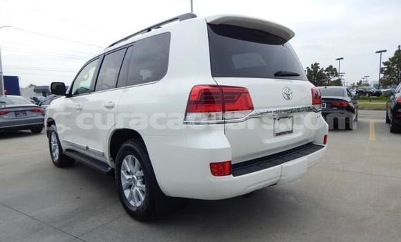 Buy Used Toyota Land Cruiser White Car in Dorp Soto in Curacao Buy Used Toyota Land Cruiser White Car in Dorp Soto in Curacao