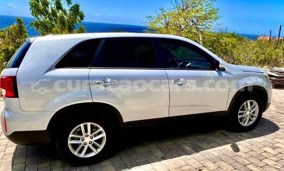 Buy Used Kia Sorento Other Car in Import - Dubai in Curacao