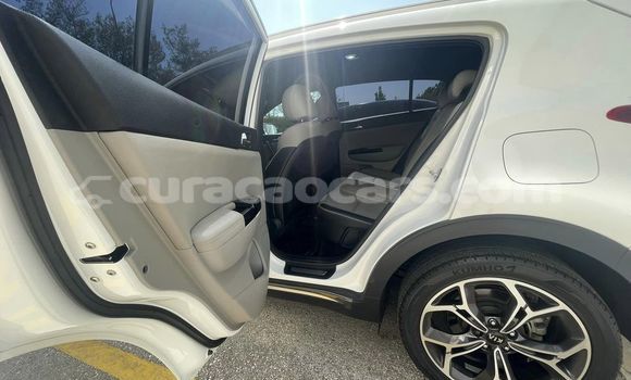 Buy Used Kia Sportage Other Car in Import - Dubai in Curacao Buy Used Kia Sportage Other Car in Import - Dubai in Curacao