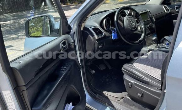 Buy Used Jeep Liberty Other Car in Lagún in Curacao