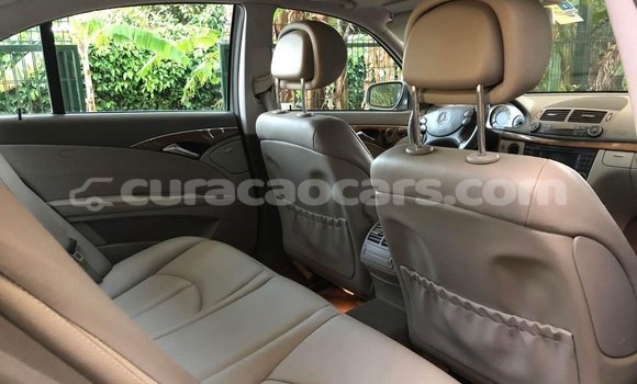 Buy Used Mercedes-Benz E–Class Silver Car in Willemstad in Curacao Buy Used Mercedes-Benz E–Class Silver Car in Willemstad in Curacao