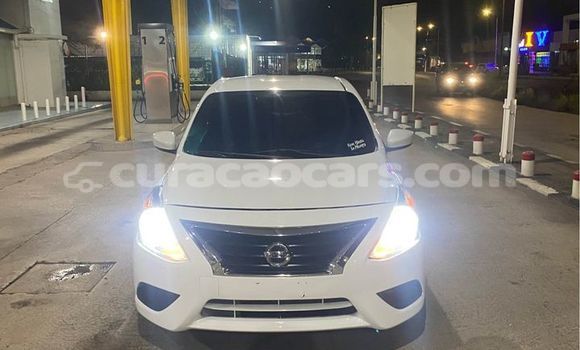 Buy Used Nissan Versa White Car in Barber in Curacao Buy Used Nissan Versa White Car in Barber in Curacao