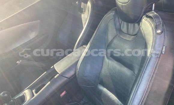 Buy Used Chevrolet Camaro White Car in Barber in Curacao Buy Used Chevrolet Camaro White Car in Barber in Curacao