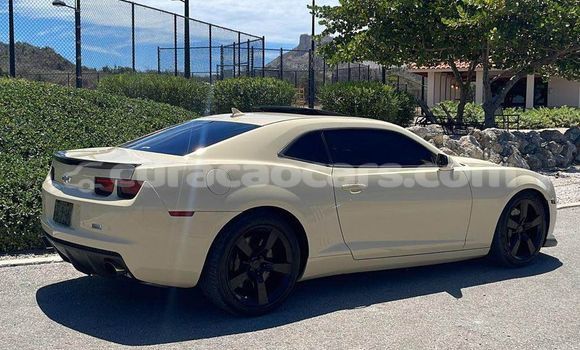 Buy Used Chevrolet Camaro White Car in Barber in Curacao Buy Used Chevrolet Camaro White Car in Barber in Curacao