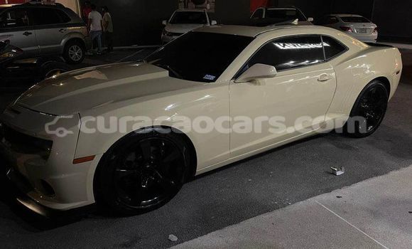 Buy Used Chevrolet Camaro White Car in Barber in Curacao Buy Used Chevrolet Camaro White Car in Barber in Curacao