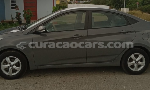 Buy Used Hyundai Accent Other Car in Willemstad in Curacao Buy Used Hyundai Accent Other Car in Willemstad in Curacao