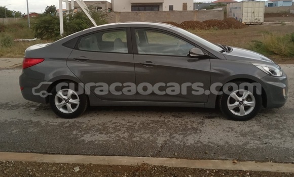Buy Used Hyundai Accent Other Car in Willemstad in Curacao Buy Used Hyundai Accent Other Car in Willemstad in Curacao