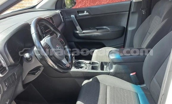 Buy Used Kia Sportage White Car in Dorp Soto in Curacao Buy Used Kia Sportage White Car in Dorp Soto in Curacao