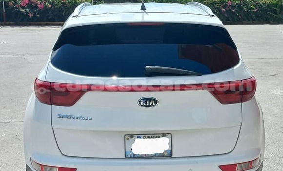 Buy Used Kia Sportage White Car in Dorp Soto in Curacao Buy Used Kia Sportage White Car in Dorp Soto in Curacao