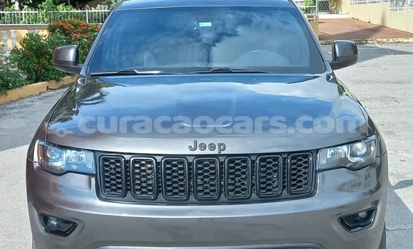 Buy Used Jeep Grand Cherokee Other Car in Lagún in Curacao